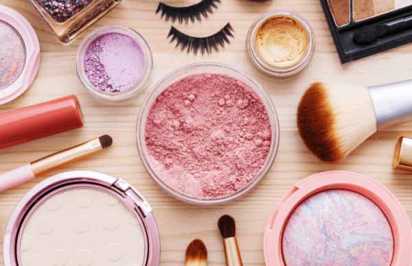 Dióxido de titanio en los cosméticos: El ingrediente multiusos que debes conocer